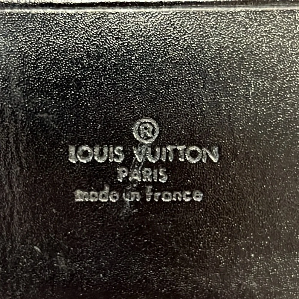 Louis Vuitton excellent bought